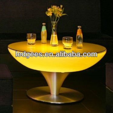 LED Modern no foldable commercial furniture table glass cocktail dinning table