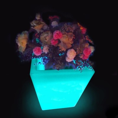 16 color changes illuminate Garden plant vase plastic LED flower pot